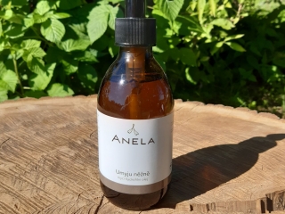 Anela Umyju něžně - mycí olej 30 ml