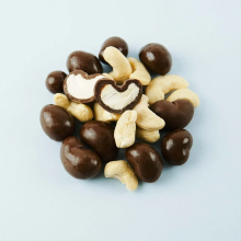 Kešu ořechy v mléčné čokoládě 31%
